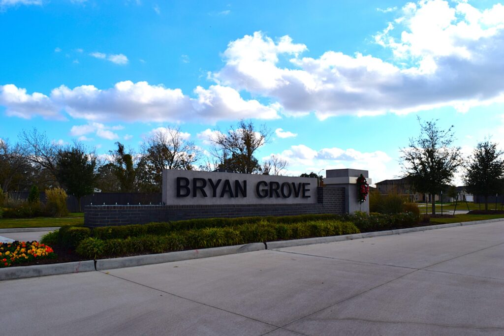 a community entrance to Bryan Grove, Rosenberg, TX