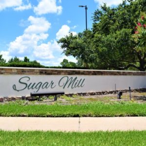 Image of the aesthetic entrance of Sugar Mill Subdivision neighborhood in the northern area of Sugar Land